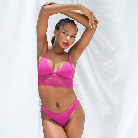 The Carmen Bralette – Magenta